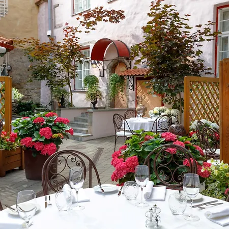 Hotel Schloessle - Small Luxury Of The World Tallinn