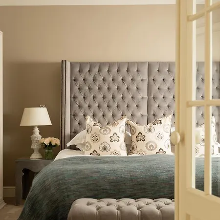 Schloessle - Small Luxury Of The World 5* Tallin