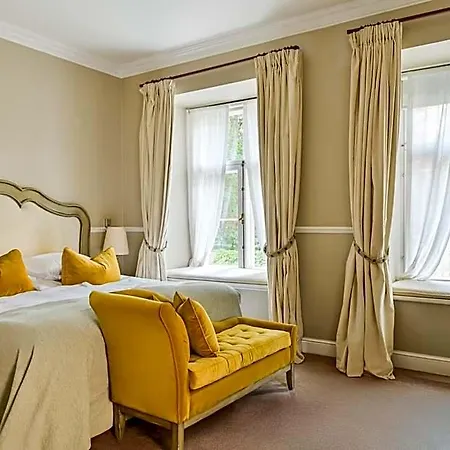 Hotel Schloessle - Small Luxury Of The World 5*