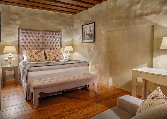 Schloessle - Small Luxury Of The World 5* 탈린