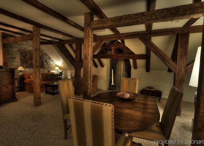 Schloessle - Small Luxury Of The World 탈린