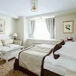 Schloessle - Small Luxury Of The World Otel Tallinn