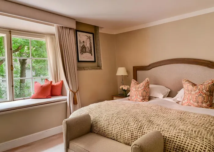 Schloessle - Small Luxury Of The World